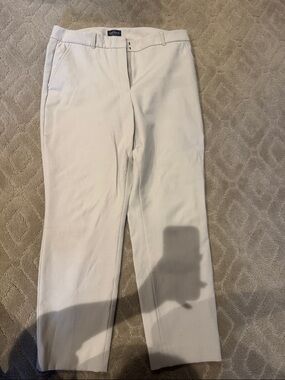 White House Black Market Women's Cropped Ankle Pants in Light Cream
